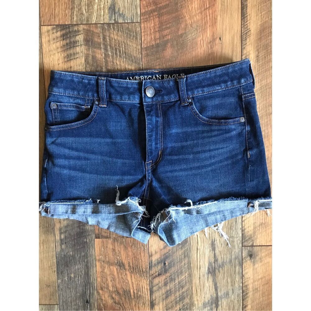 American eagle SZ 8 rolled cuffed jean shorts denim frayed hem hi rise stretch